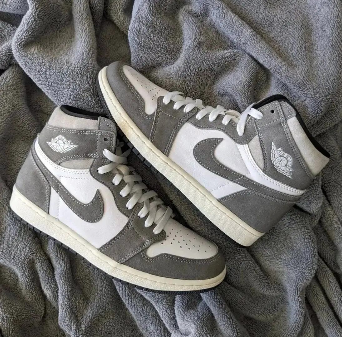 Nike AIR JORDAN 1 HIGH WASHED BLACK SEMI UA - Image 4