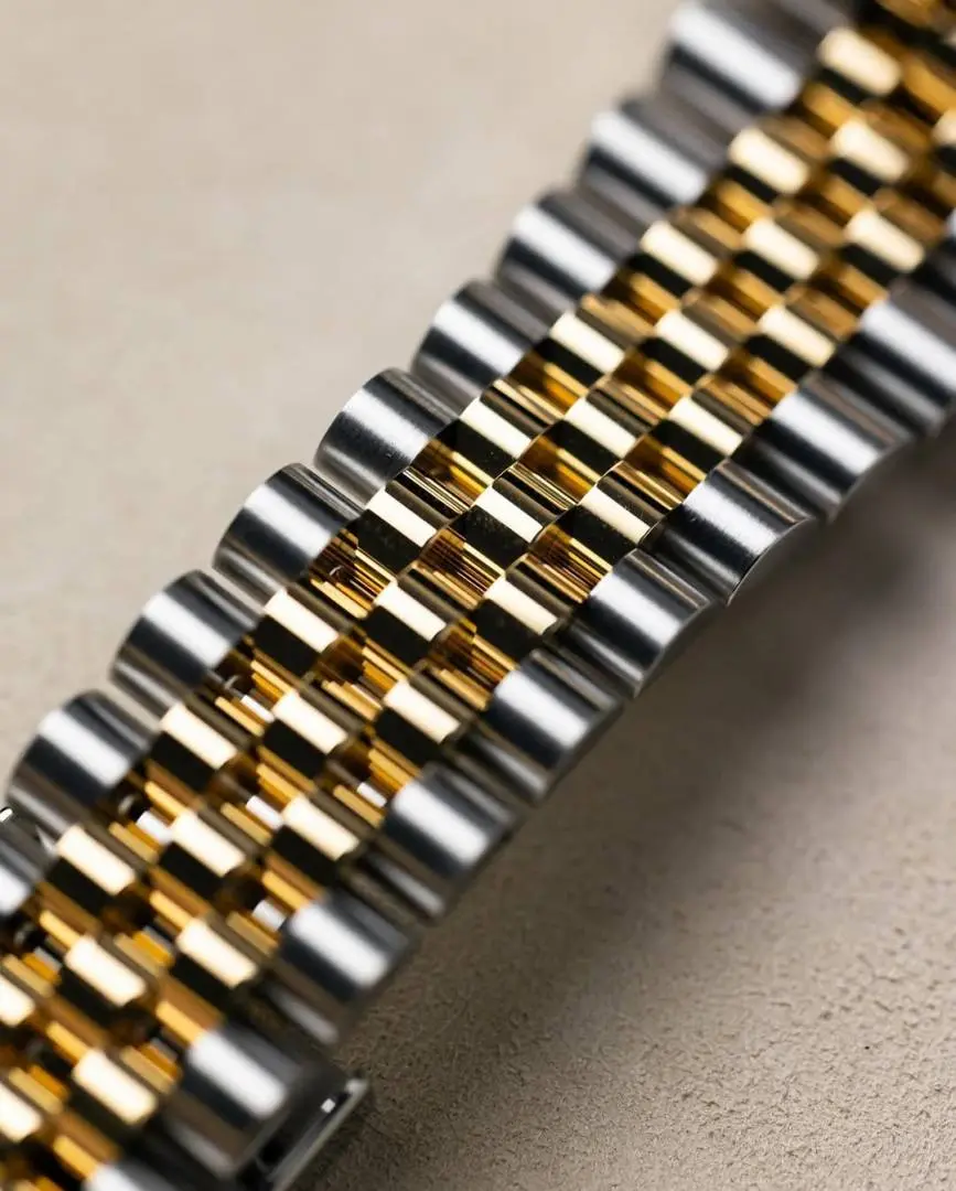 Rolex Oyster perpetual Sky Dweller Z-R Premium - Image 15