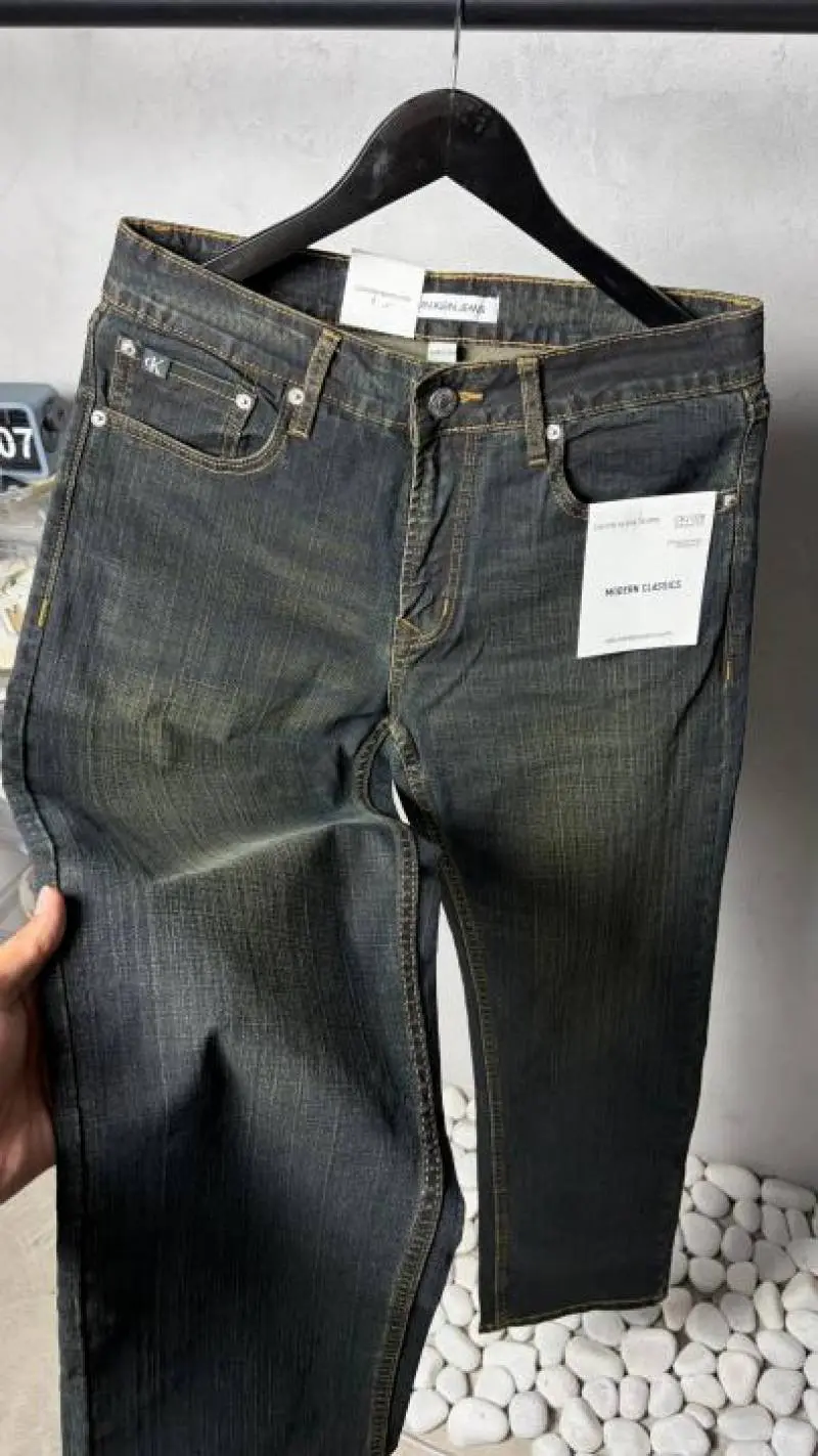 Calvin Kleiin Premium Jeans 2043 - Image 2