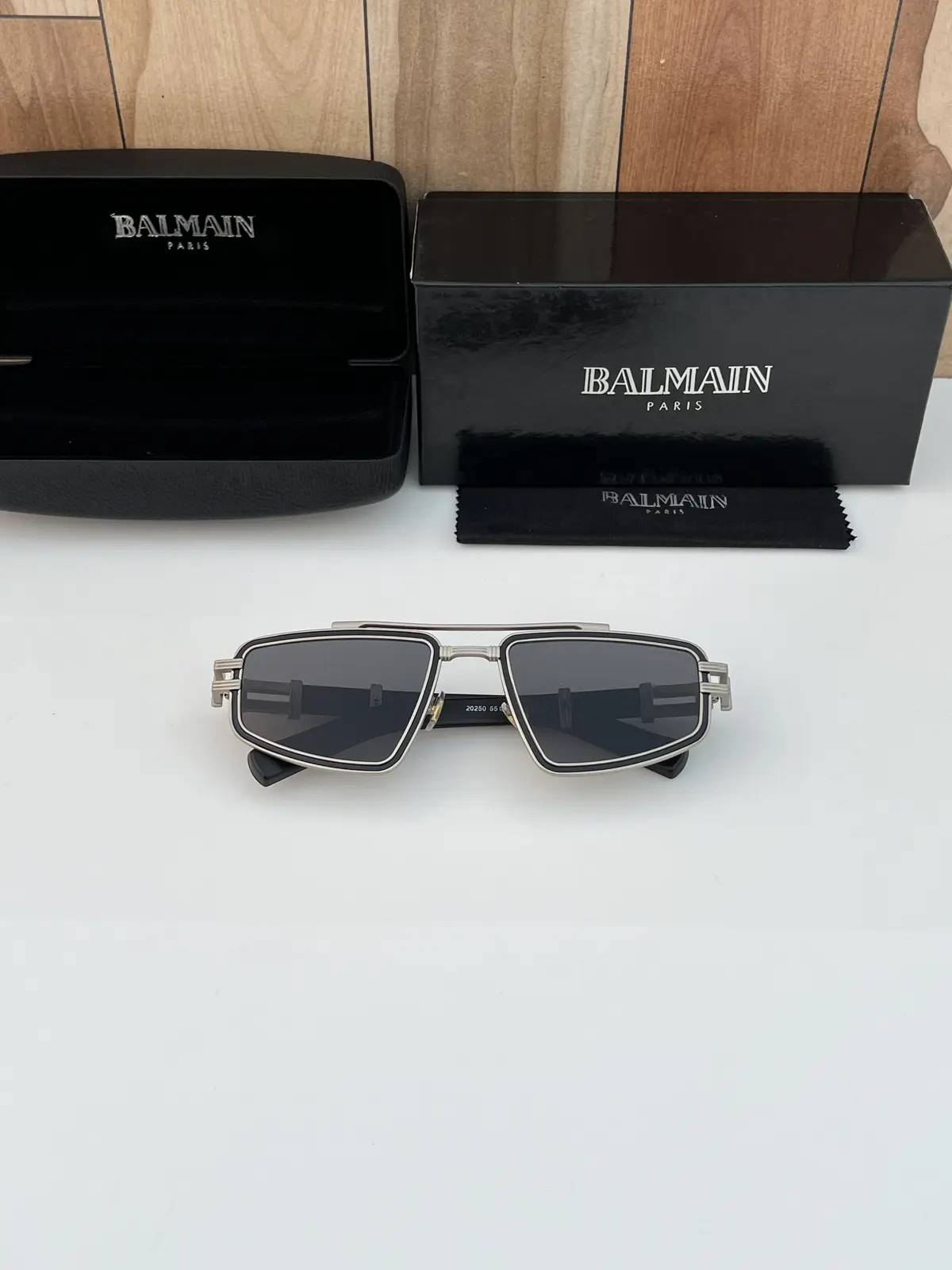 Balmain 20250 silver black - Image 6