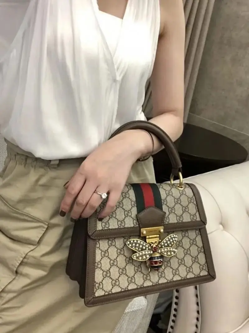 Gucci GG Bee Queen Margaret Shoulder Bag With OG Box & Dust Bag (Brown-879)