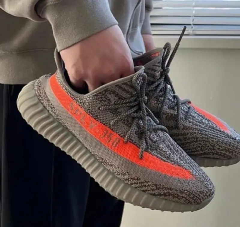 Adidas Yeezy 350 V2 Beluga Semi UA With All Accessories - Image 2