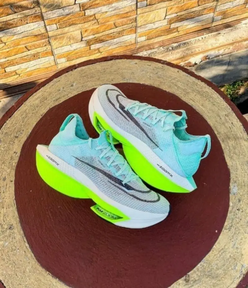 Nike Air Zoom Alpha Fly 2 Colour Way