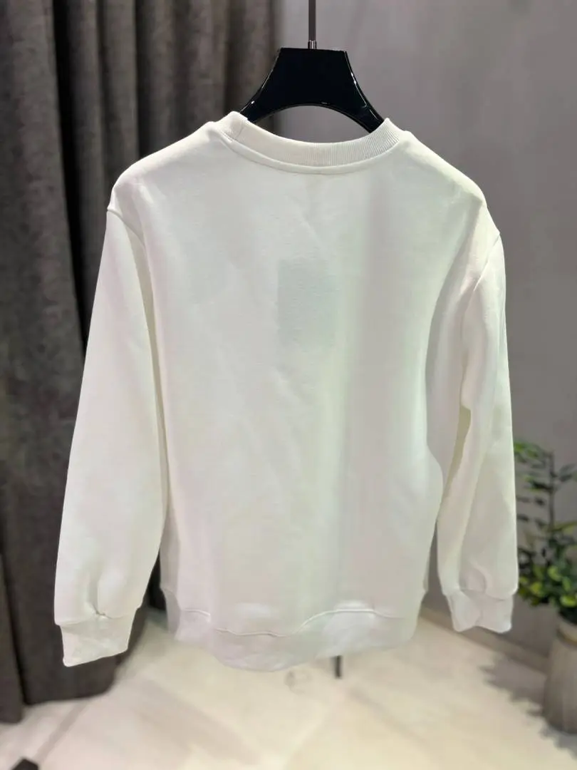 KOREAN IMPORTED HIGH DEMAND ARTICLE SWEATSHIRT WHITE - Image 2