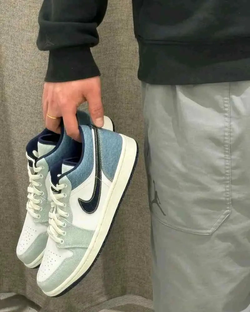 Nike airJordan 1 Low SE Denim star blue - Image 8