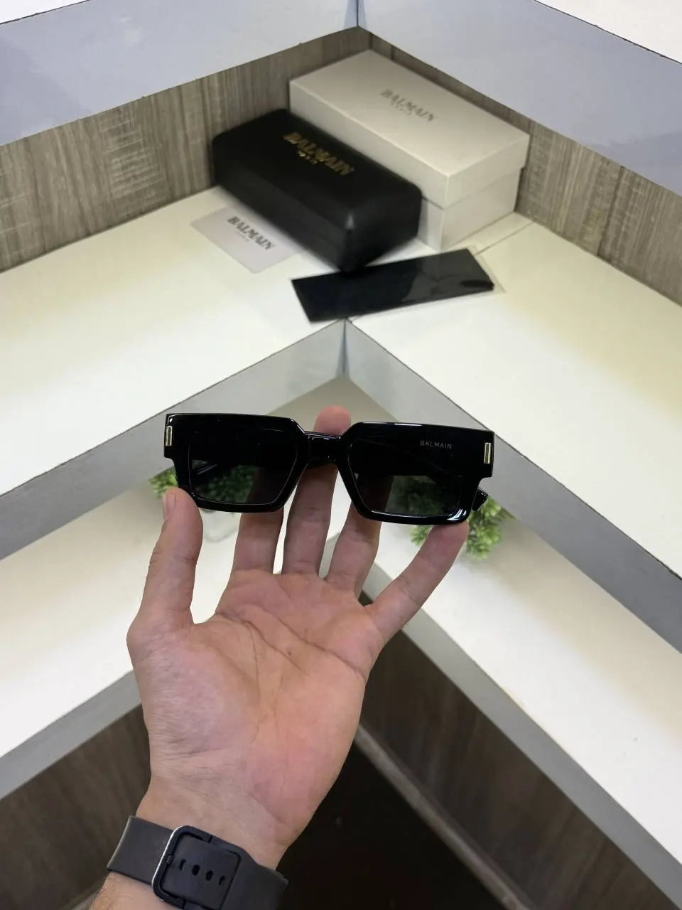 Balmain Paris 6108 Sunglass - Image 3