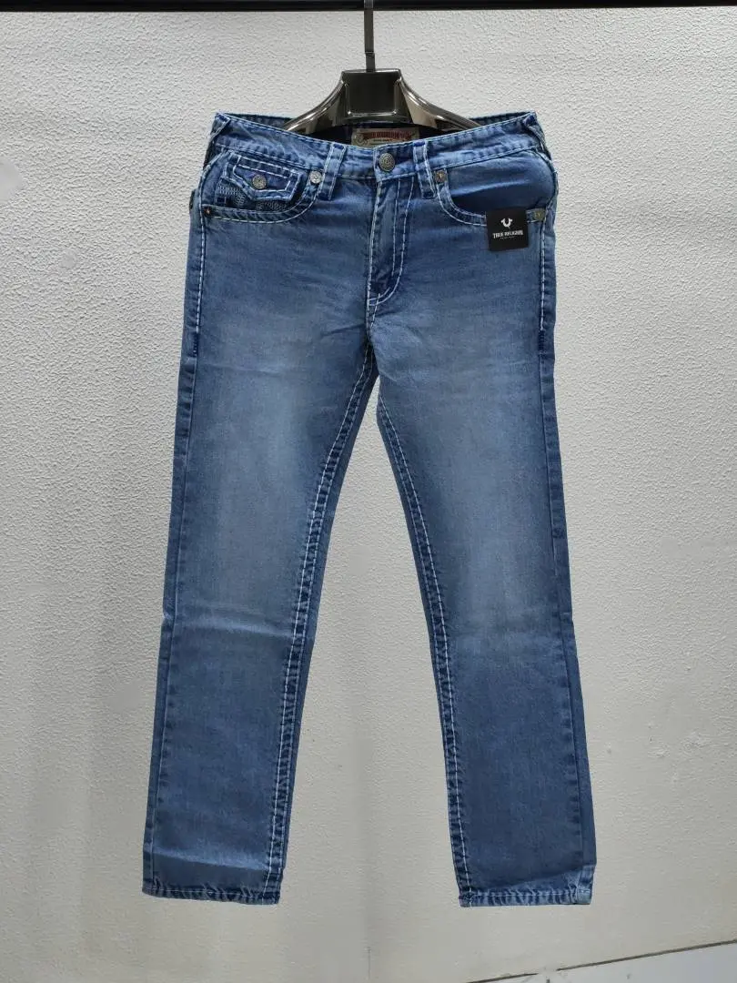 TRUE RELIGION IMPORTED STORE ARTICLE JEANS - Image 4