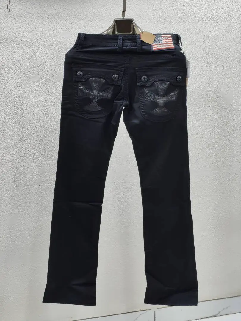 TRUE RELIGION IMPORTED STORE ARTICLE JEANS