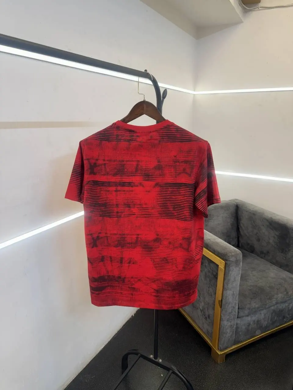 Hugoo boss turkey imported round neck tshirt red - Image 3