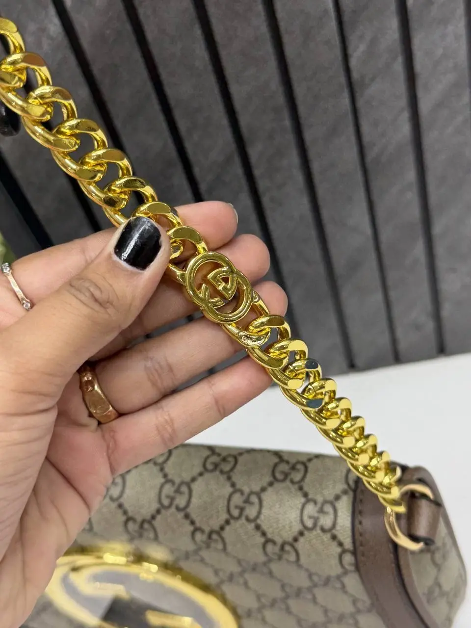 Gucci Blondie Medium Shoulder Bag With Long belt Originalbox & DustCover - Image 10