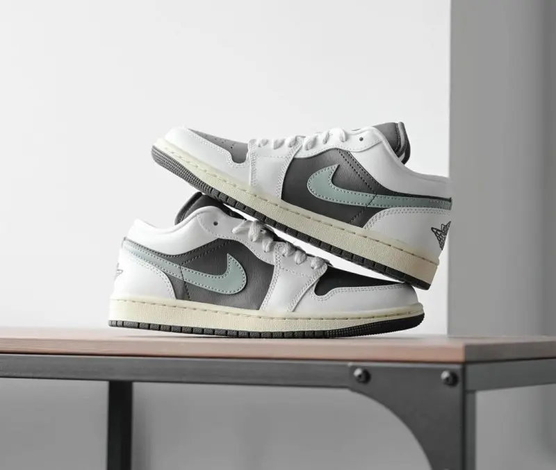Nike Air Jordan 1 Low Jade Smoke Semi UA - Image 2