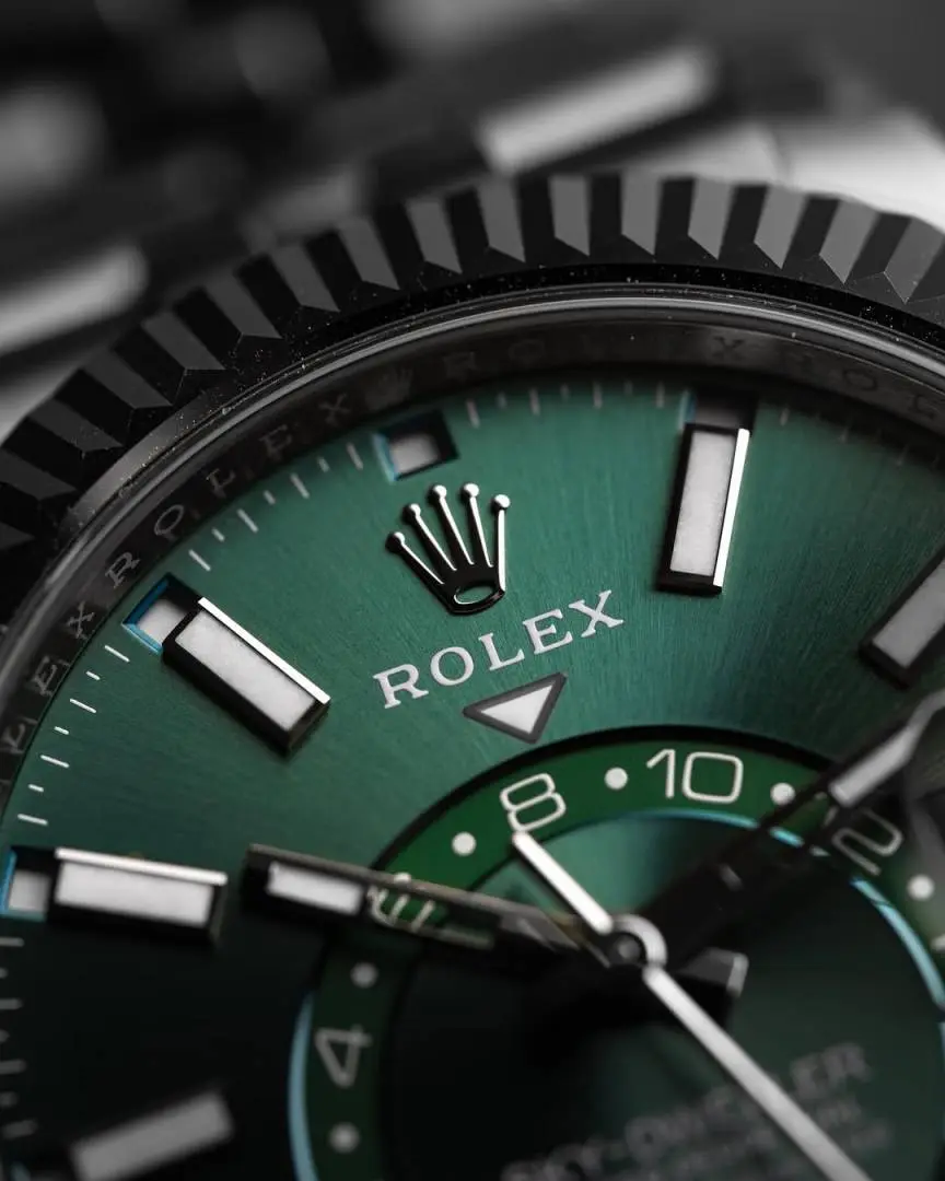 Rolex Oyster Perpetual Sky Dweller Silver-Green - Image 13