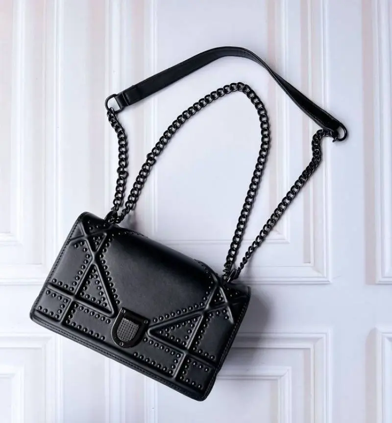 Dior Dioorama Matte Black Shoulder Bag With OriginalBox & DustCover Packing - Image 2