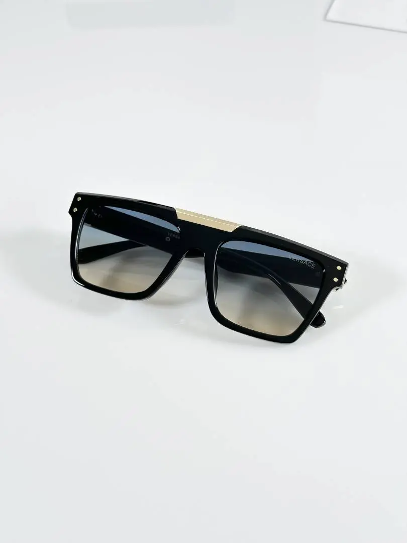Versace 216 Gold Green DC - Image 3