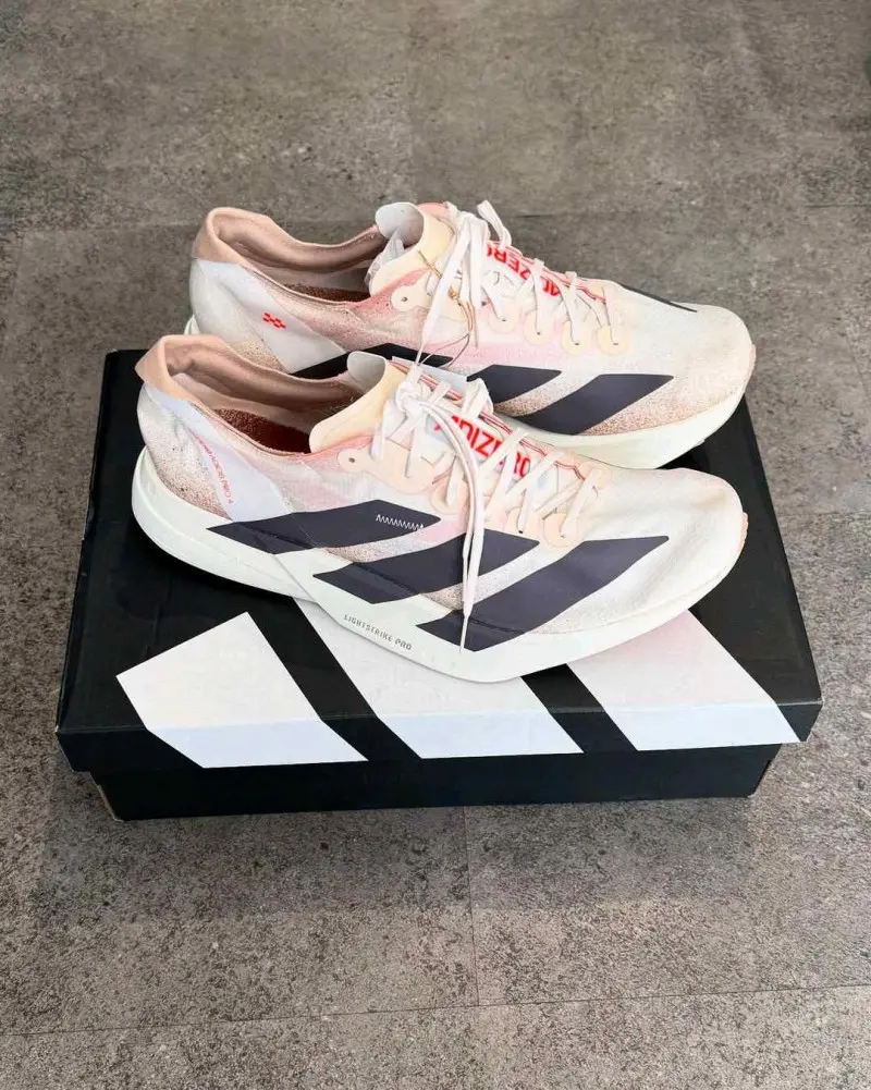 Adidas Adizero Adios Pro 4 Chalk White Grey Strata 911 - Image 4