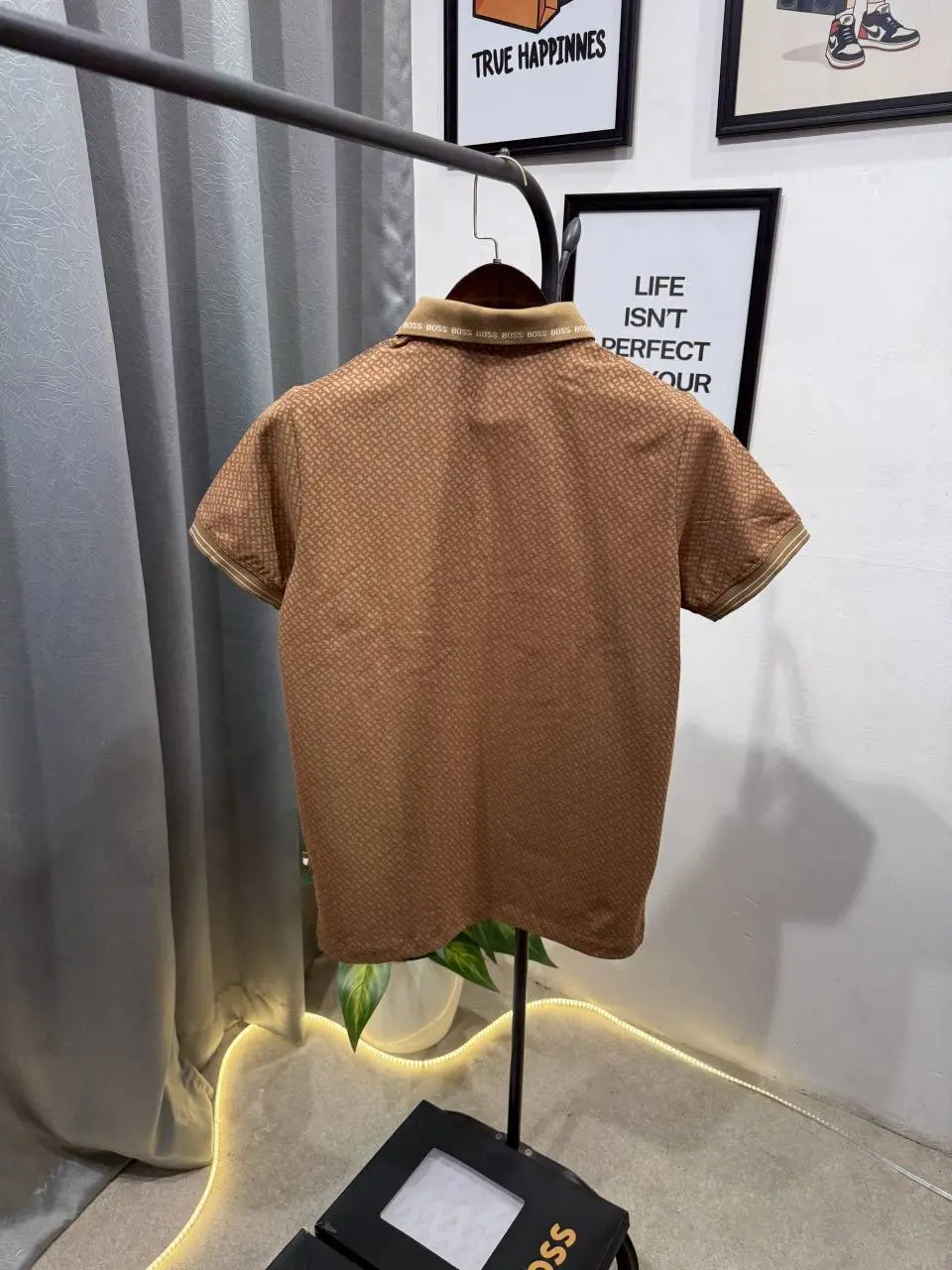 Hugo bos monogram imported box pack tshirt brown - Image 3