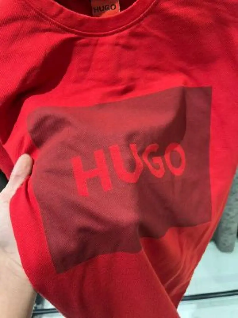 HUGO BOS IMPORTED STORE ARTICLE T-SHIRT - Image 2
