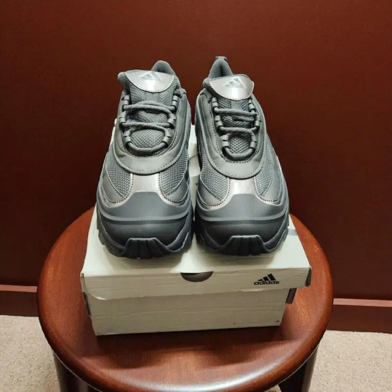 Adidas Wonder Runner Turbo Grey - Image 5