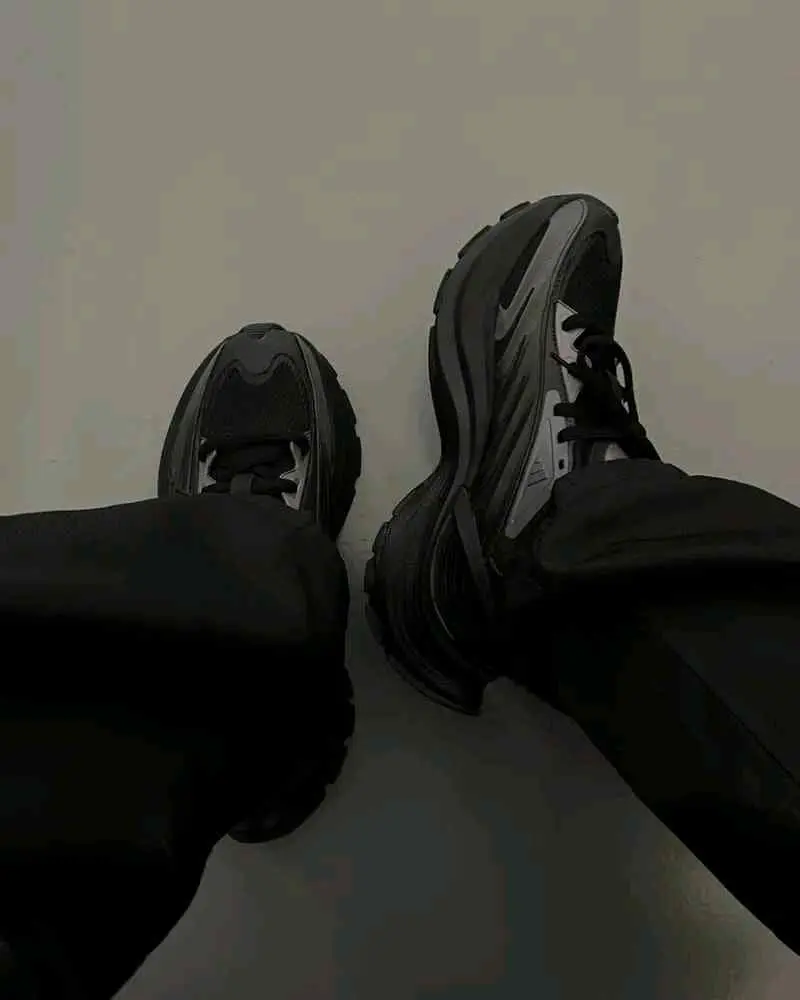 Adidas XLG MTW Black - Image 6