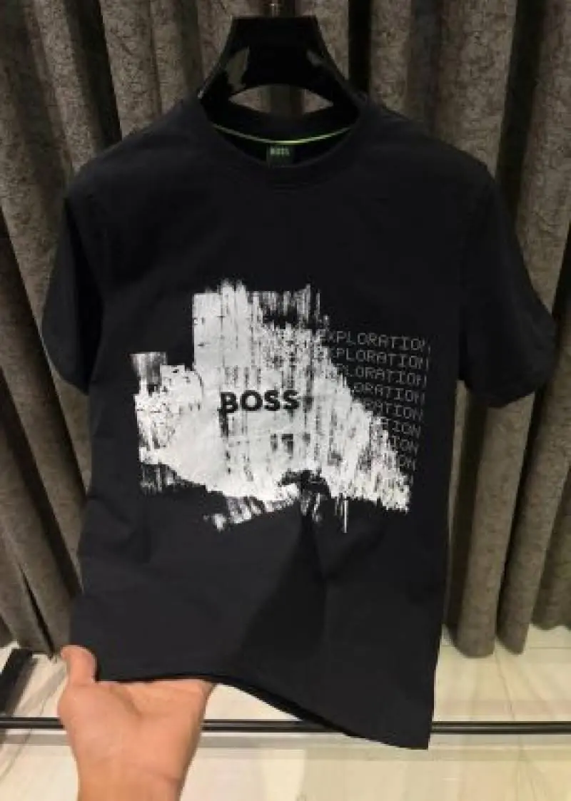 HUGO BOS IMPORTED STORE ARTICLE T-SHIRT - Image 3