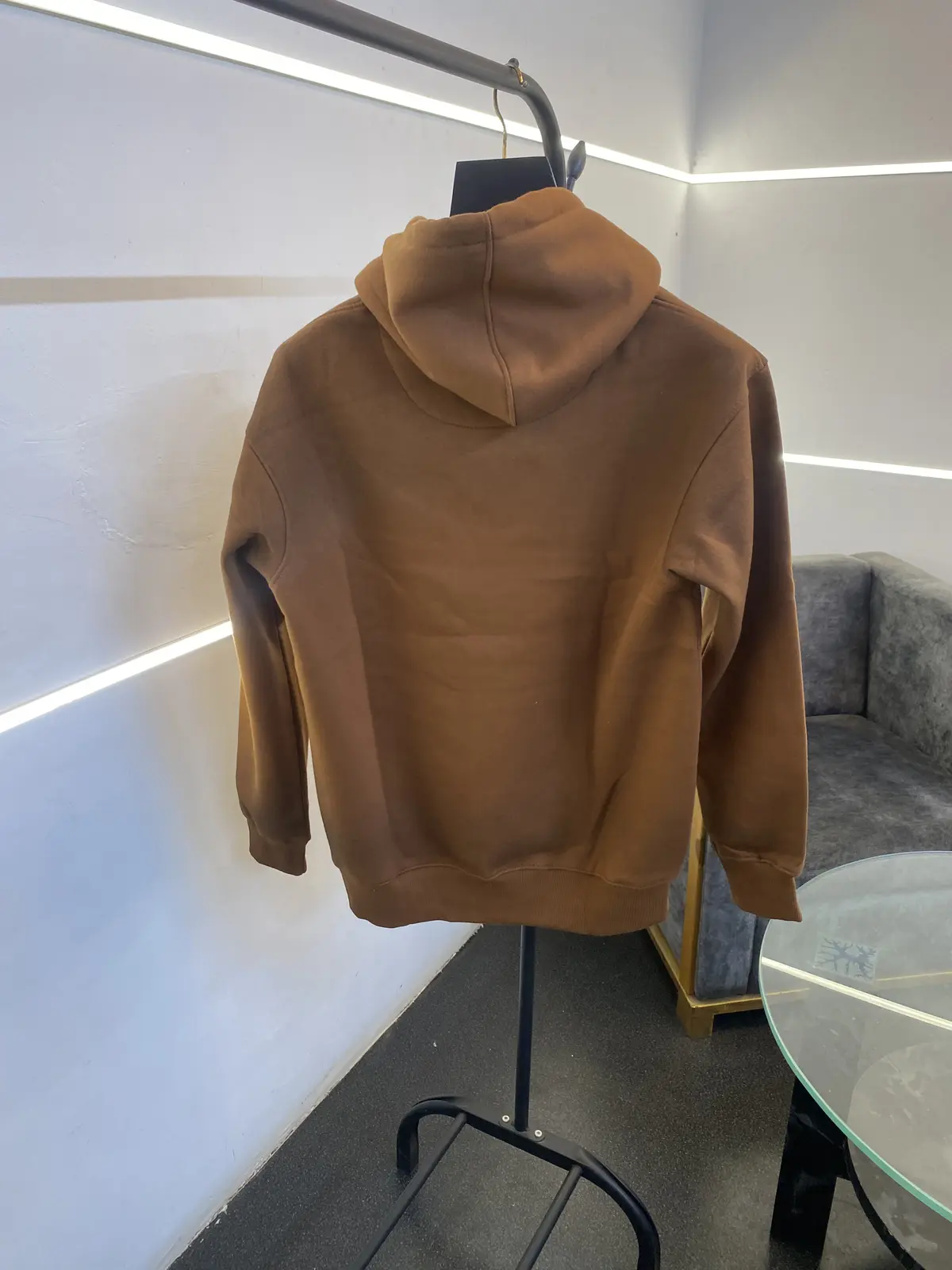 Amiri heavy gsm fleece fabric hoody sweatshirt with ameeri applique embroidery work with shaded spray work as original brown - Image 3