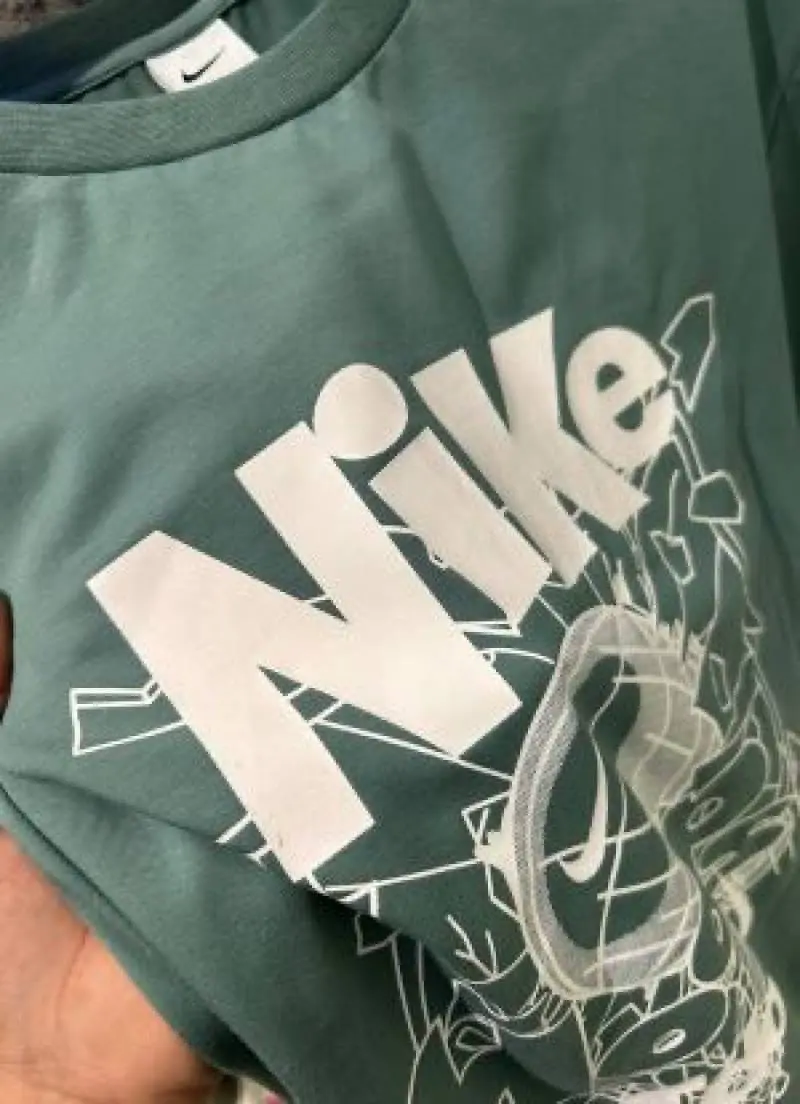 Nike IMPORTED STORE ARTICLE T-SHIRT - Image 2