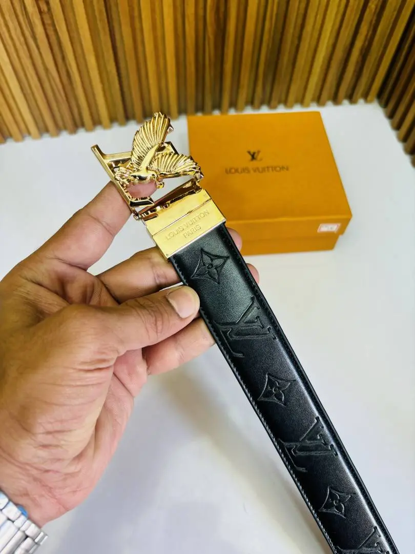 15 LV LOIUS VUTTON PREMIUM QUALITY REVERSIBLE BELT - Image 2