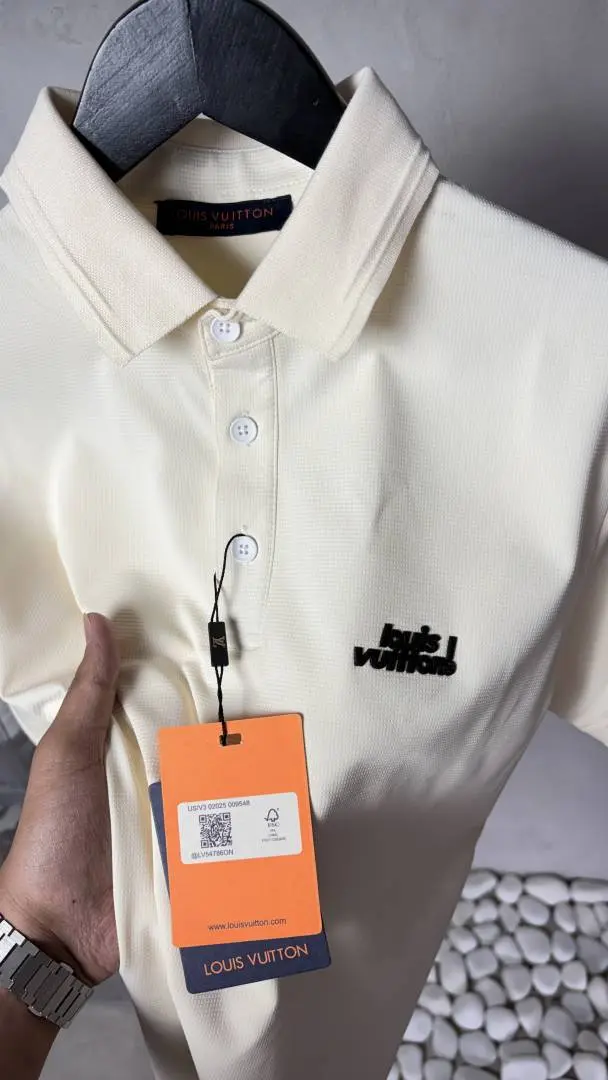 Louis Vuitton Premium Polo T-Shirt 1323 - Image 3