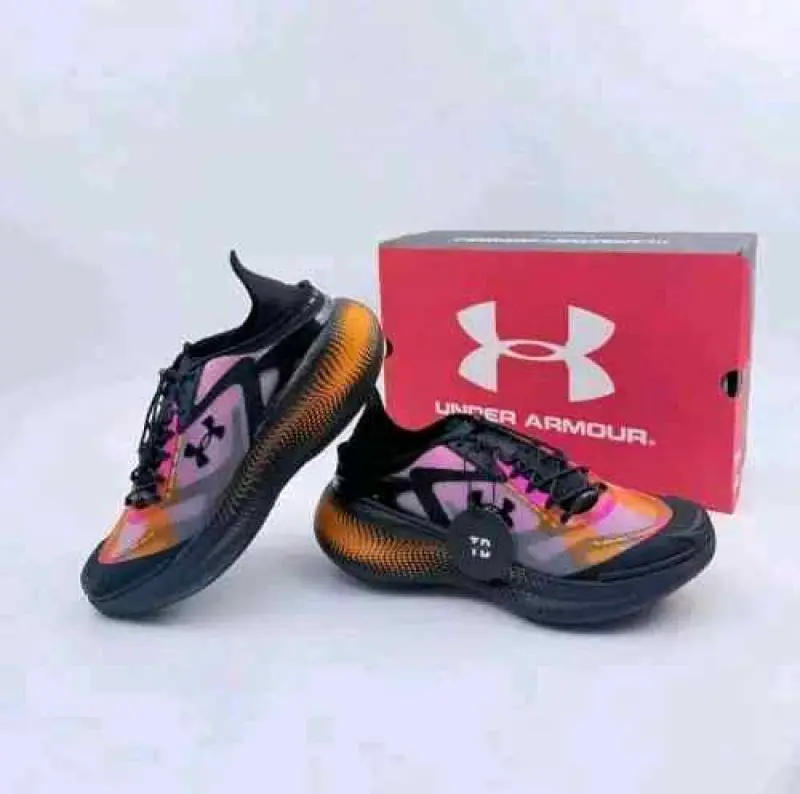 Under Armouur Echo Slipspeed Black Rebel Pink - Image 4
