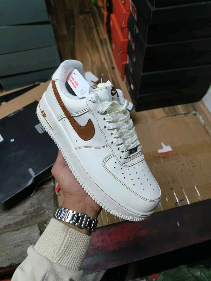 Nike AirForce 1 Low IvorySaddle Brown - Image 6