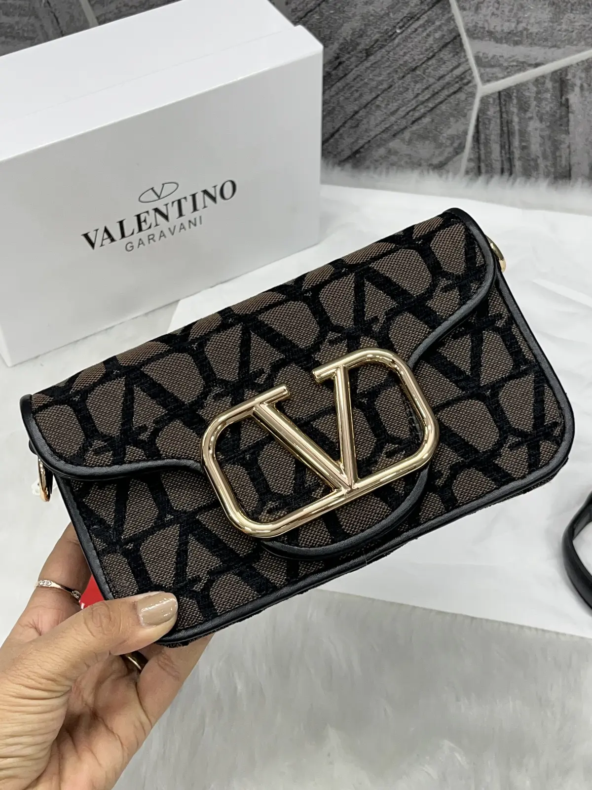 Valentino V Loc Coffee Small Shoulder Bag With OriginalBox - Image 5