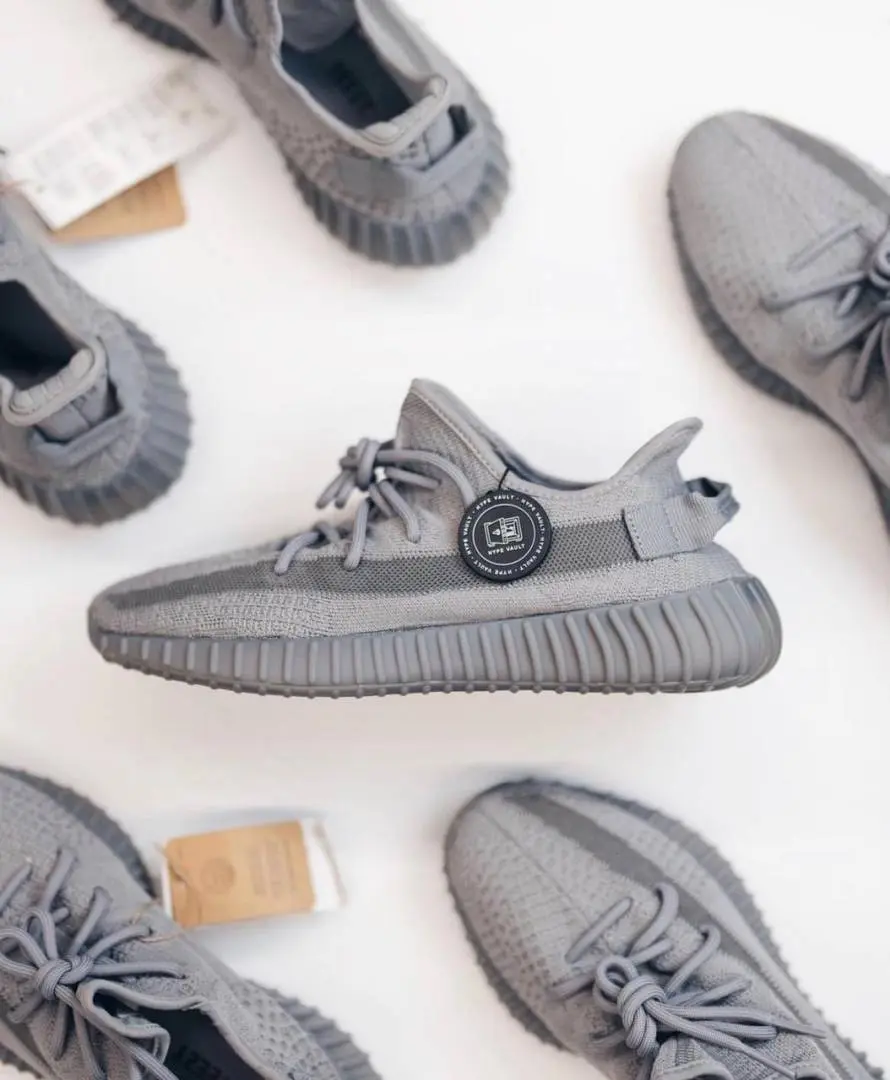 Adidas Yeezy Boost 350 V2 Space Ash With Full Accessories SEMI UA - Image 2
