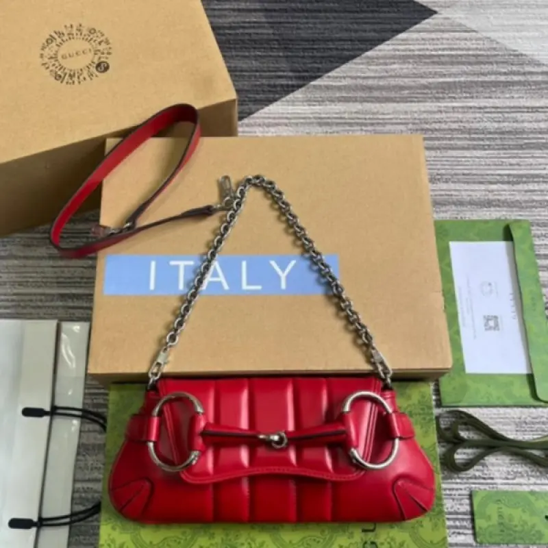 Gucci GG Horsebit Chain Shoulder Bag With OG Box & Dust Bag & 2 Belts & 1 Chain (Red-725) - Image 6