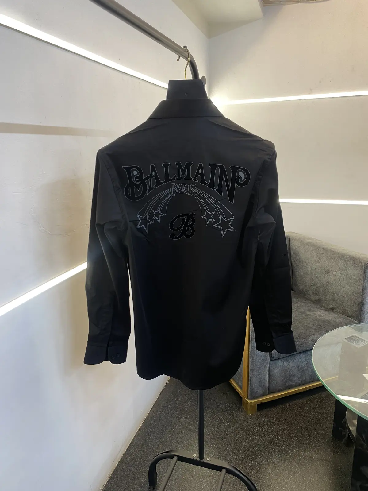 Balmain velvet patch front and back logo imported box pack shirt black - Image 3