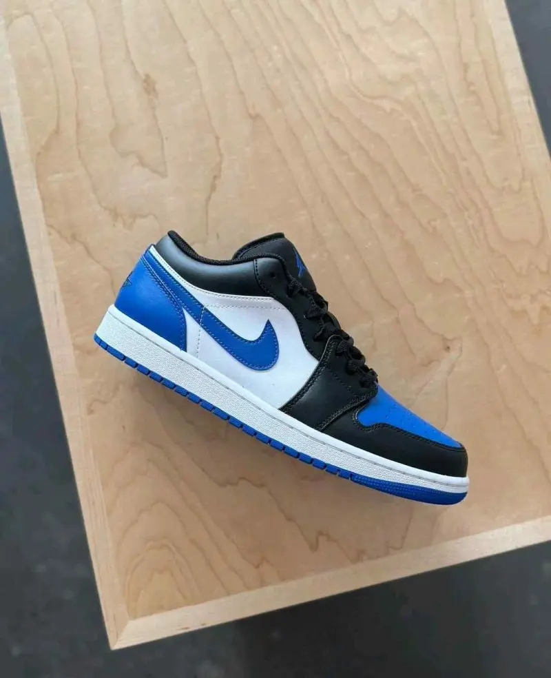 Nike Air Jordan 1 Low Alternate Royal Toe - Image 8