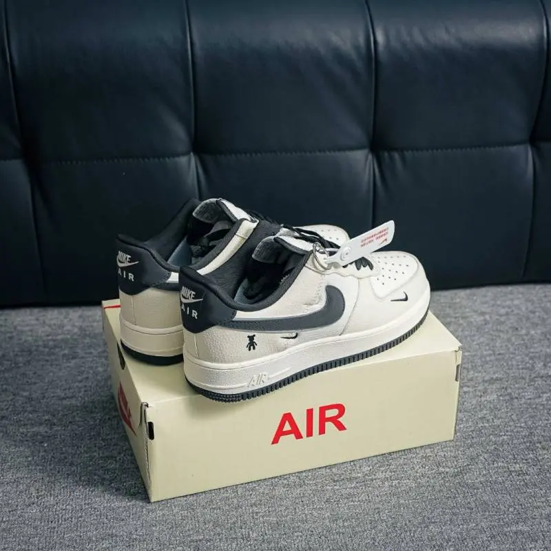 Nike Air force 1 07 Low Violent Bear Joint Linen Beige Black - Image 4