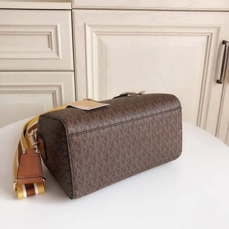 Michael Kors MK Boston Sling Hand Bag With Dust Bag & Shoulder Strap (Brown - 319) - Image 6