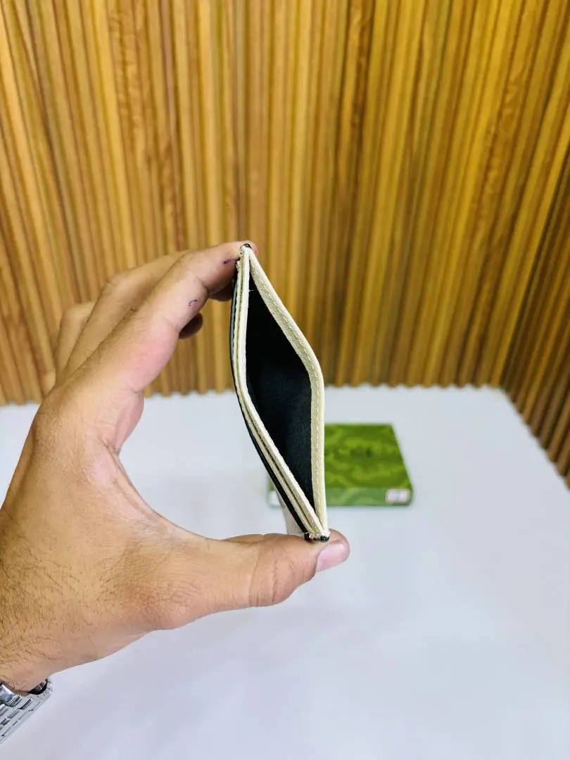 156 GUCHI PREMIUM QUALITY CARD HOLDER WALLET - Image 5