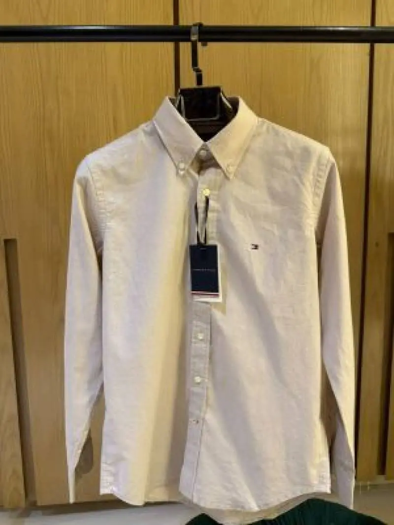 Tommy HILFIGER IMPORTED STORE ARTICLE SHIRT LINEN FABRIC - Image 4