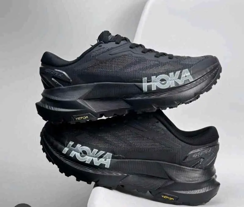 HOKA - Mafate X - Black Satellite Grey 220
