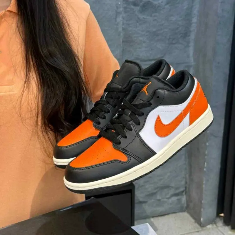 AIR JORDAN 1 LOW BLACKSTARFISH-WHITE-SAIL