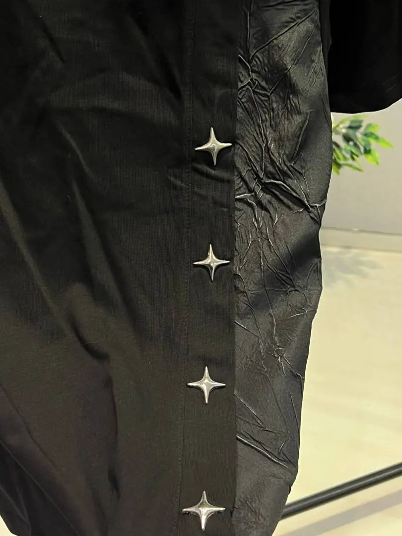 KOREAN IMPORTED HIGH DEMAND ARTICLE T-SHIRT BLACK - Image 2