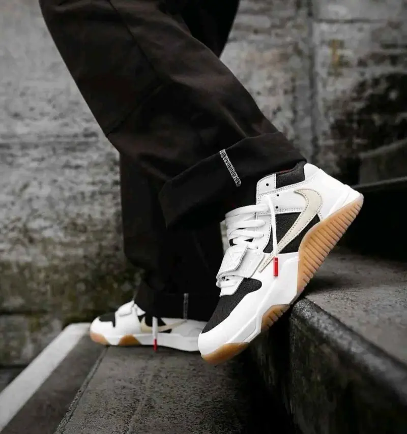 Travis Scott x Jordan Jumpman Jack TR Sail - Image 2