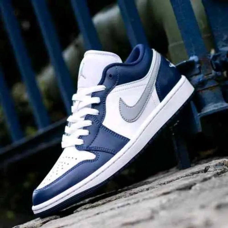 Air Jordan 1 Low Midnight Navy Wolf Grey 620 - Image 5