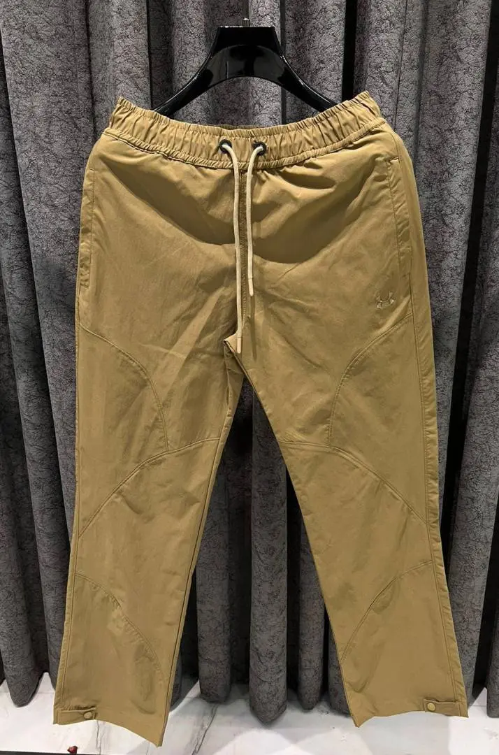 UNDER ARMOR STORE ARTICLE TRACK PANT - Image 2