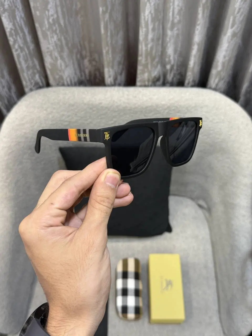 Burberry 2114 Premium Sunglass (Matt Frame) - Image 6