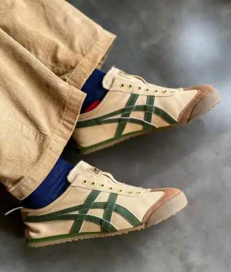 Onitsuka Tigerr Mexico 66 Slip On Beige Grass Green 1251 - Image 2