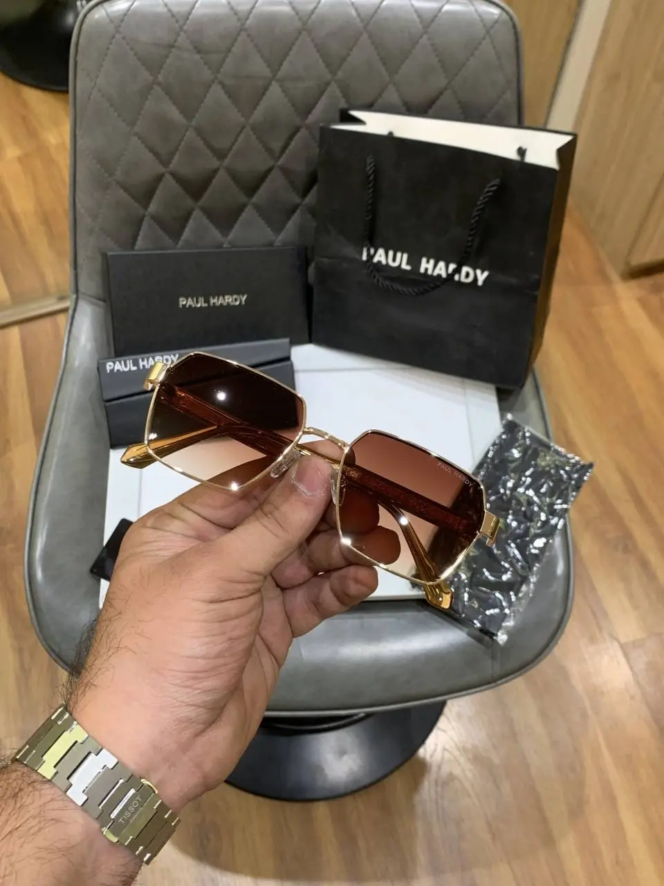 Paul hardy 1304 gold brown
