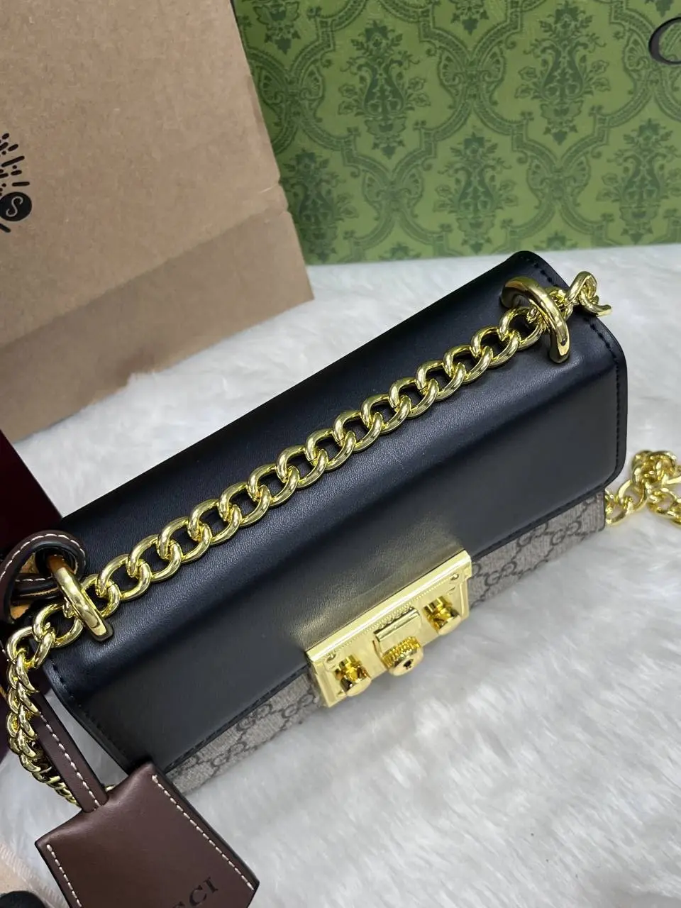 Gucci CB GG Padlock Shoulder Bag With OriginAuldoubleBox Packing DustCover CarryBag - Image 7