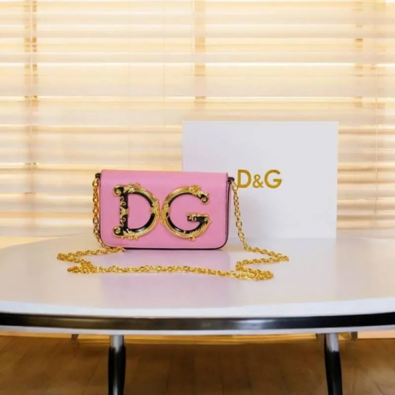 Dolce Gabana D&G Nappa Leather Shoulder Bag WIth OG Box & Dust Bag (Pink-990) - Image 4